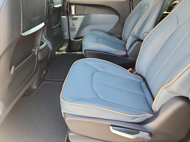2027 Chrysler Pacifica Pinnacle