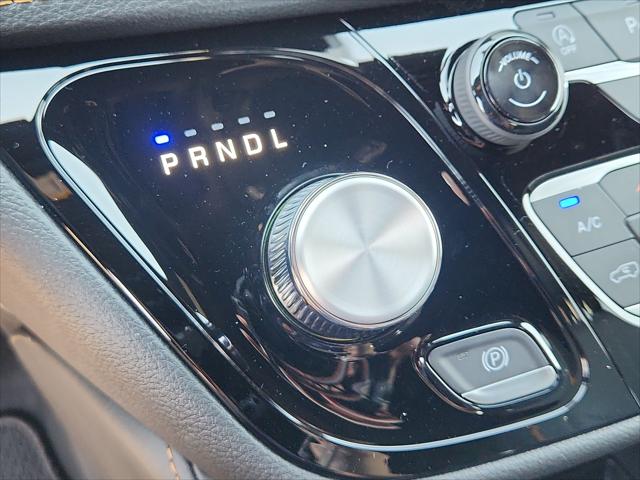 2027 Chrysler Pacifica Pinnacle