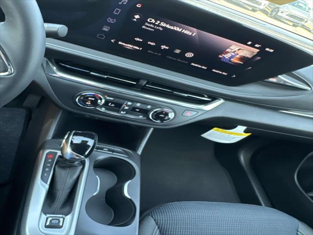 2026 Buick NV Preferred FWD