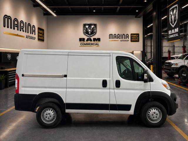 2026 Ram ProMaster Cargo Van Tradesman Low Roof 118 WB w/Pass Seat