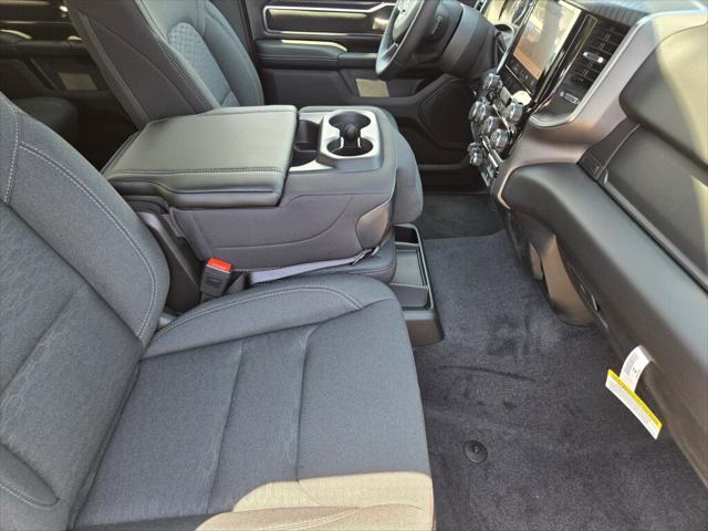 2026 Ram 1500 Big Horn Crew Cab 4x4 64 Box
