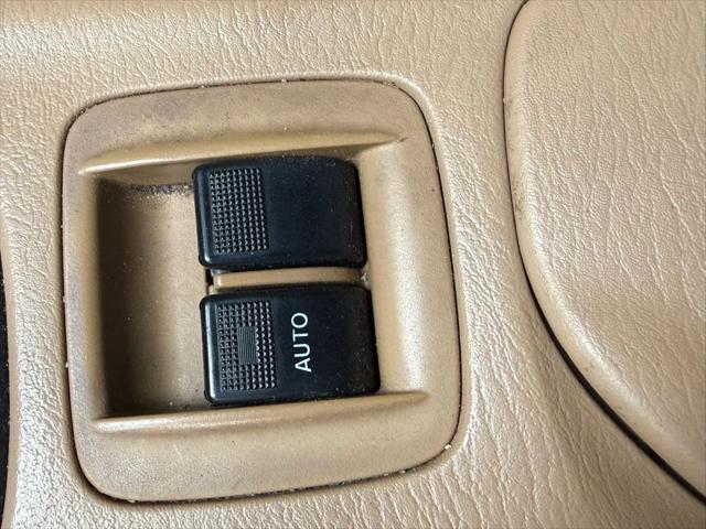 2002 Mazda MX-5 LS