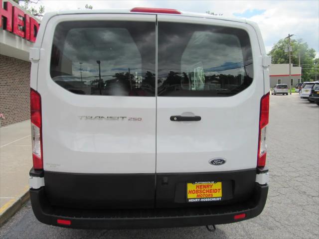 2025 Ford Transit Cargo Van T-250 130 Low Rf 9070 GVWR RWD