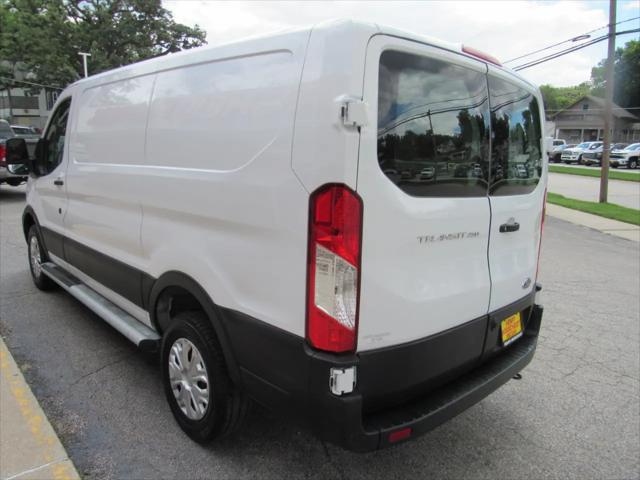 2025 Ford Transit Cargo Van T-250 130 Low Rf 9070 GVWR RWD