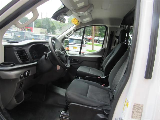 2025 Ford Transit Cargo Van T-250 130 Low Rf 9070 GVWR RWD