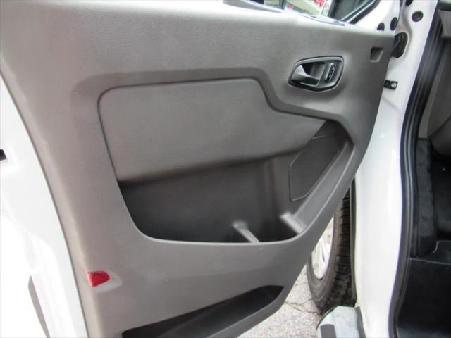 2025 Ford Transit Cargo Van T-250 130 Low Rf 9070 GVWR RWD