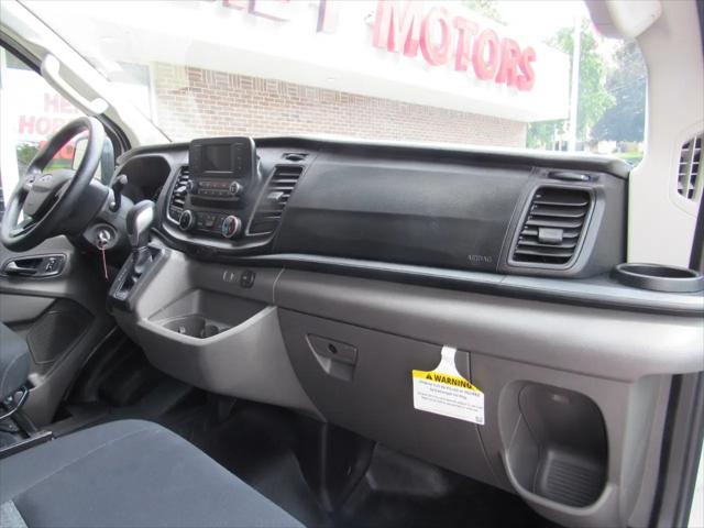 2025 Ford Transit Cargo Van T-250 130 Low Rf 9070 GVWR RWD