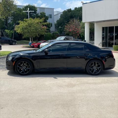 2021 Chrysler 300 Touring