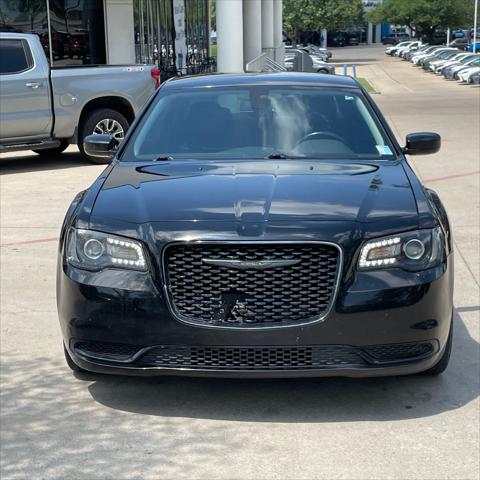 2021 Chrysler 300 Touring