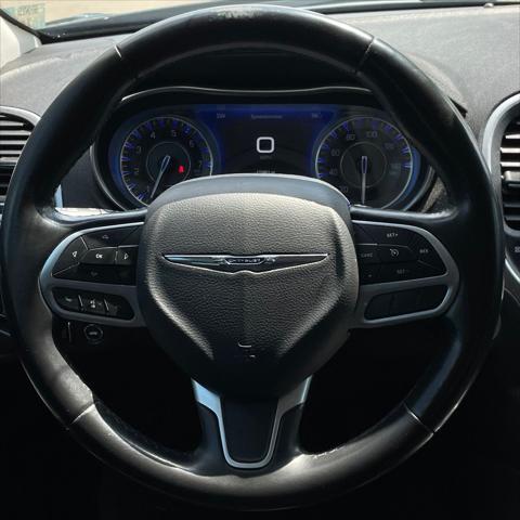 2021 Chrysler 300 Touring