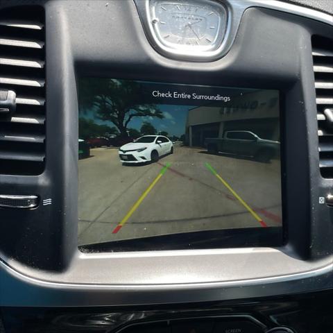 2021 Chrysler 300 Touring