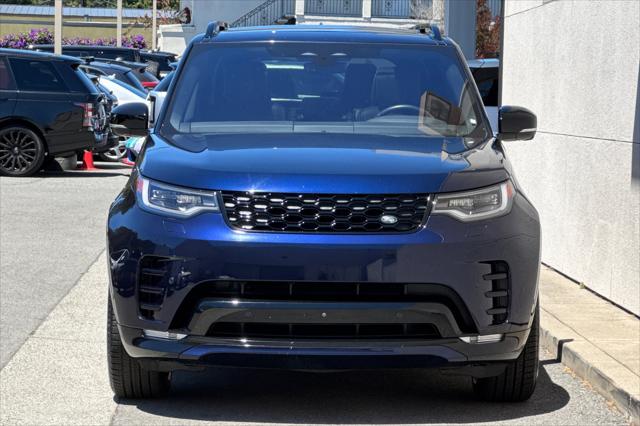 2021 Land Rover Discovery P300 S R-Dynamic