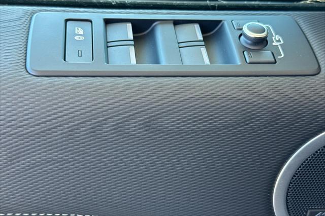 2021 Land Rover Discovery P300 S R-Dynamic