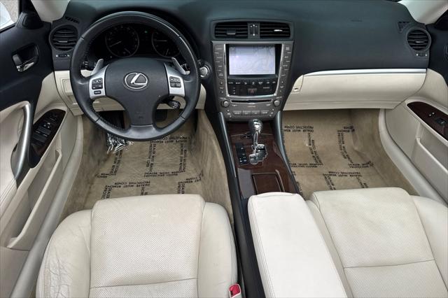 2012 Lexus IS 250C 2dr Conv Auto