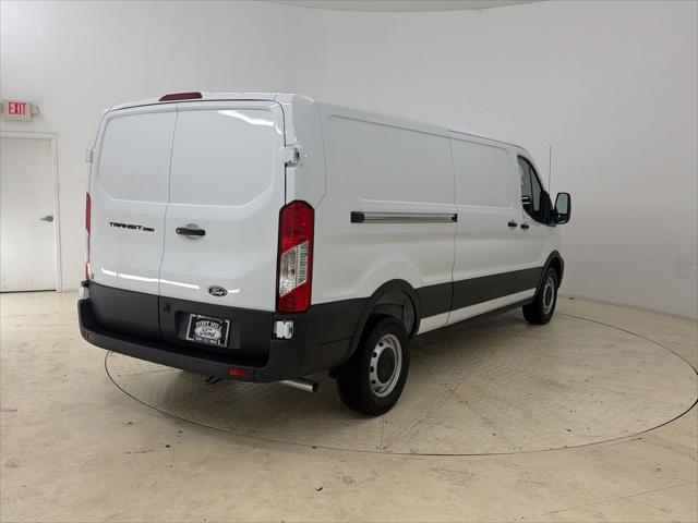 2026 Ford Transit Cargo Van T-250 130 Low Rf 9150 GVWR RWD