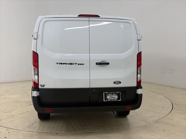 2026 Ford Transit Cargo Van T-250 130 Low Rf 9150 GVWR RWD