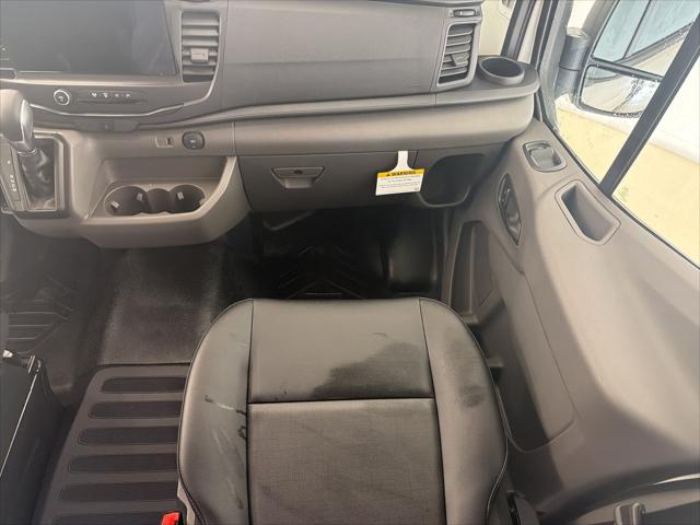 2026 Ford Transit Cargo Van T-250 130 Low Rf 9150 GVWR RWD