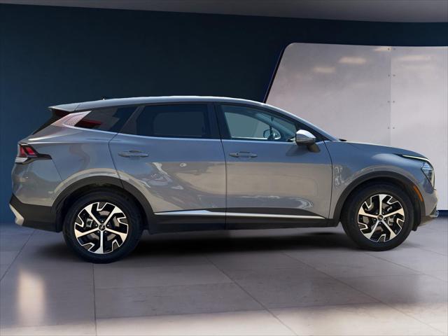 2024 Kia Sportage EX - Photo 6