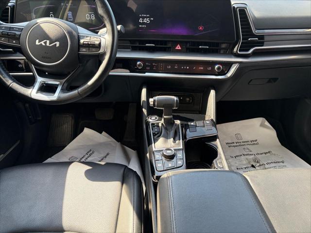 2024 Kia Sportage EX - Photo 11