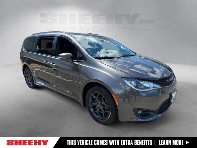 2019 Chrysler Pacifica Limited for sale in Chantilly, VA