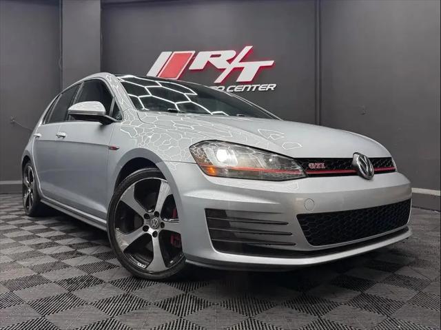2017 Volkswagen Golf GTI SE 4-Door for sale in Newark, NJ