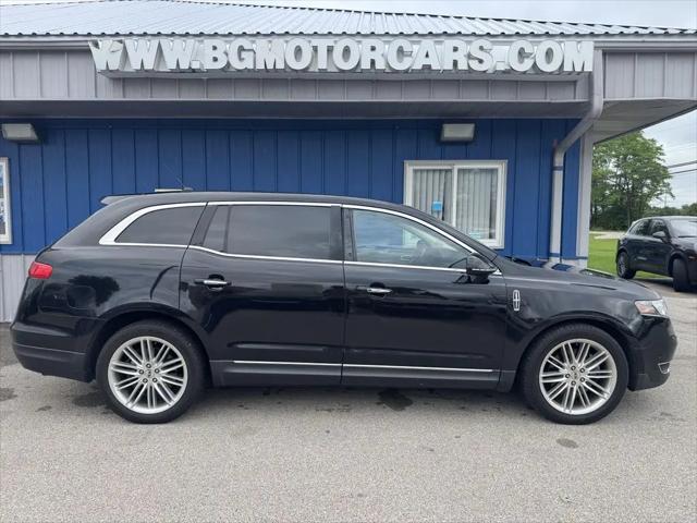 2019 Lincoln MKT Reserve for sale in Naperville, IL