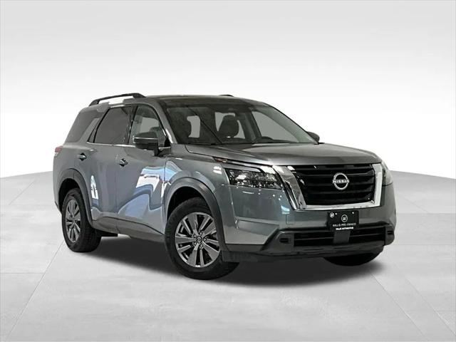 2024 Nissan Pathfinder SV 4WD for sale in Waukee, IA