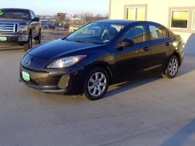 2013 Mazda Mazda3 i Sport for sale in Pleasant Valley, MO