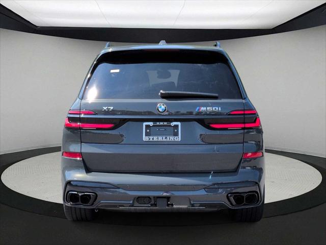 2027 BMW X7 M60i