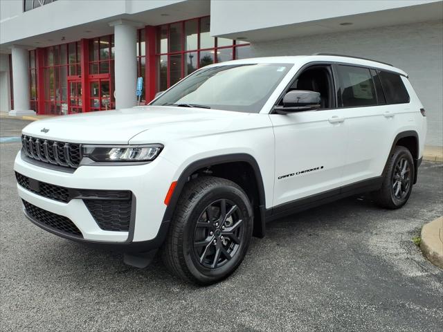 2027 Jeep Grand Cherokee L Laredo Altitude