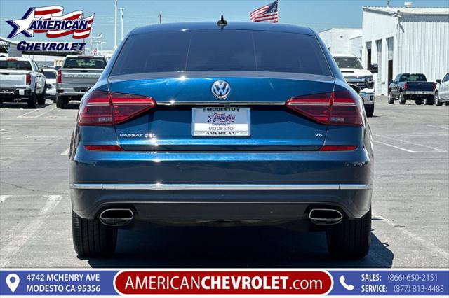 2018 Volkswagen Passat 3.6L V6 SEL Premium