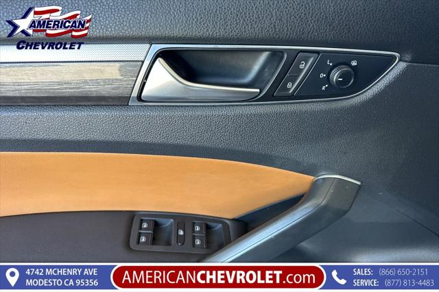 2018 Volkswagen Passat 3.6L V6 SEL Premium