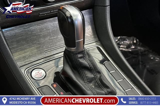 2018 Volkswagen Passat 3.6L V6 SEL Premium