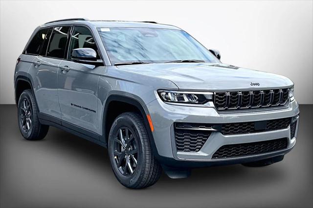 2027 Jeep Grand Cherokee Laredo