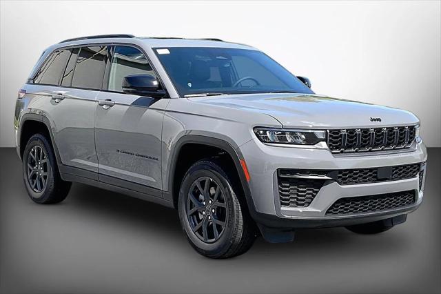 2027 Jeep Grand Cherokee Laredo