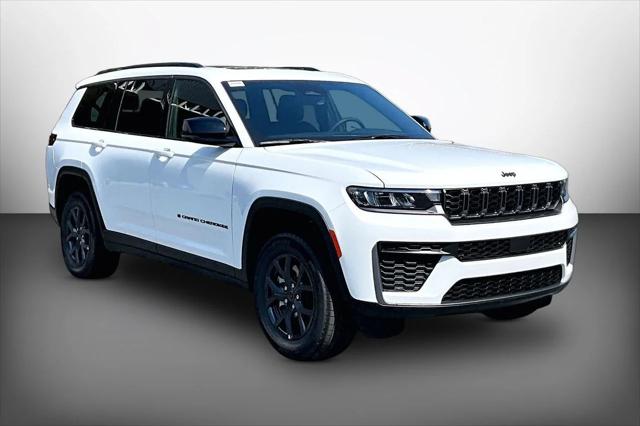 2027 Jeep Grand Cherokee L Laredo