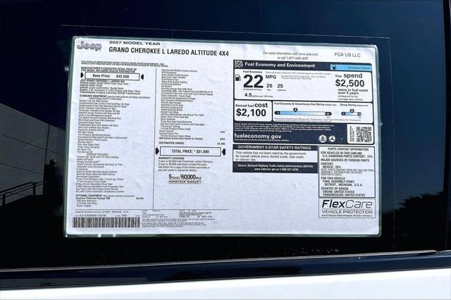 New 2027 Bright White Clear-Coat Paint Jeep Laredo image 36