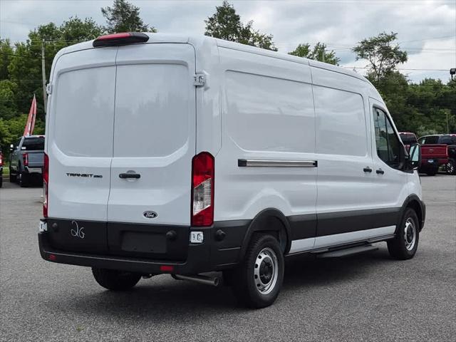 2026 Ford Transit Cargo Van T-250 148 Med Rf 9150 GVWR RWD