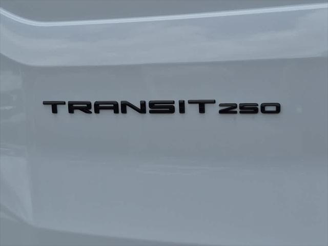 2026 Ford Transit Cargo Van T-250 148 Med Rf 9150 GVWR RWD