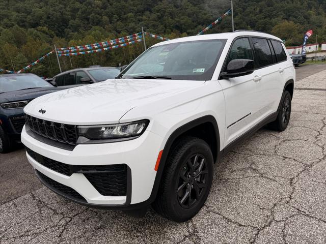 2027 Jeep Grand Cherokee GRAND CHEROKEE L LAREDO ALTITUDE 4X4 2027 Jeep Grand Cherokee GRAND CHEROKEE L LAREDO ALTITUDE 4X4