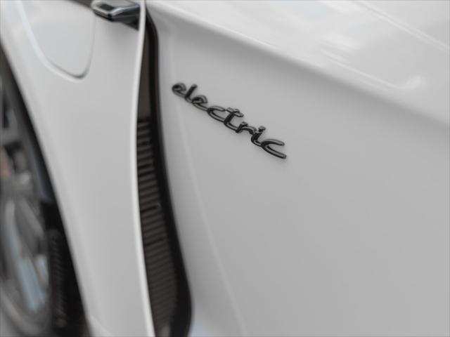 2026 Porsche Taycan GTS