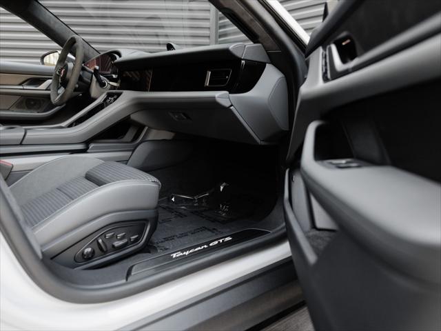 2026 Porsche Taycan GTS