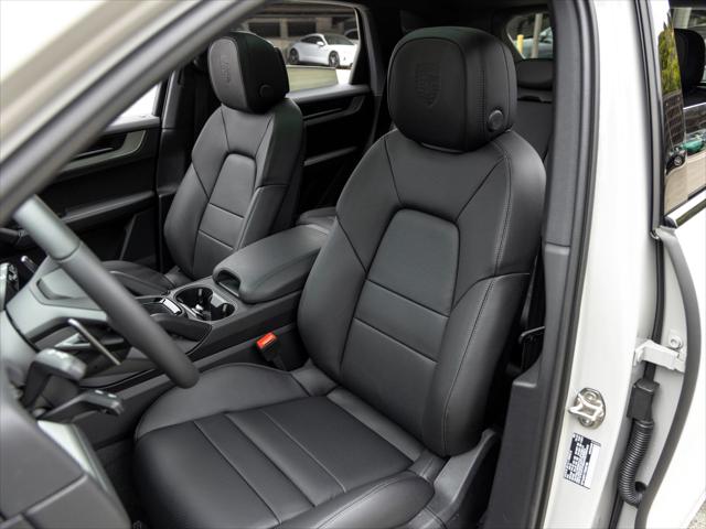 2026 Porsche Cayenne Unknown