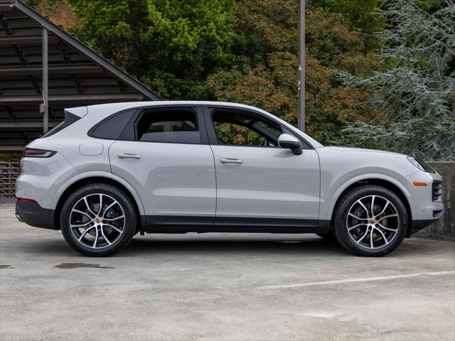 2026 Porsche Cayenne Unknown