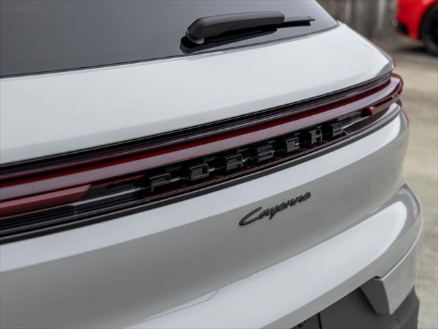 2026 Porsche Cayenne Unknown