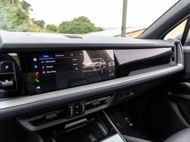 2026 Porsche Cayenne Unknown