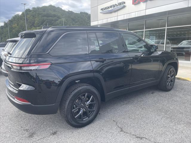 2027 Jeep Grand Cherokee GRAND CHEROKEE LAREDO ALTITUDE 4X4 2027 Jeep Grand Cherokee GRAND CHEROKEE LAREDO ALTITUDE 4X4