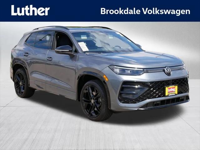 2026 Volkswagen Tiguan SE R-Line Black for sale in Minneapolis, MN