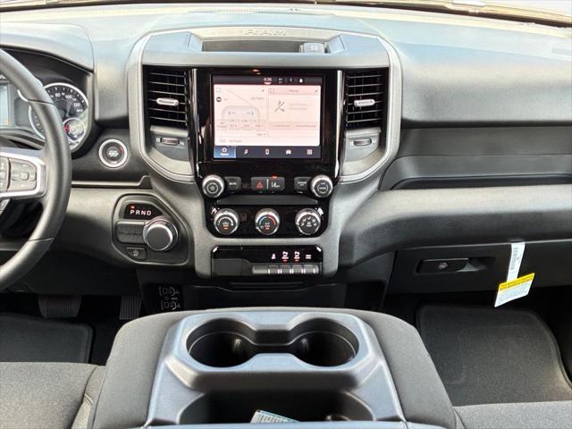 2026 RAM 1500 RAM 1500 EXPRESS CREW CAB 4X2 57 BOX