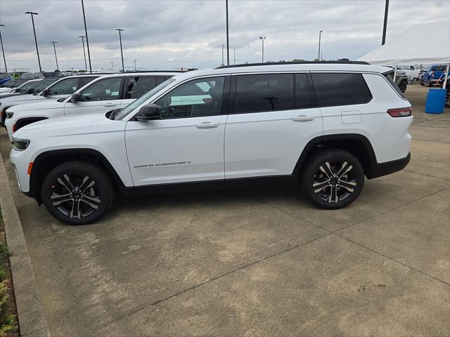 2027 Jeep Grand Cherokee GRAND CHEROKEE L LIMITED 4X4